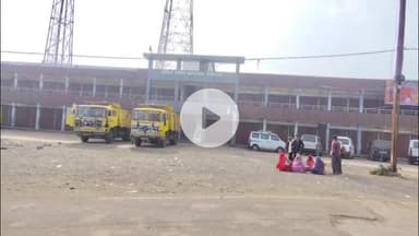 जैसीनगर: बस स्टैंड पर ₹1.49 करोड़ का शॉपिंग परिसर अव्यवस्थित, शराब की बोतलें फैलीं, दुकानें बंद!