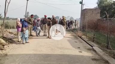 ਮੌੜ: ਮੌੜ ਕਲਾਂ ਵਿਖੇ ਵੱਡੀ ਗਿਣਤੀ ਚ ਪੁਲਸ ਬਲ ਨਾਲ ਲੈਕੇ ਚਲਾਇਆ ਐਸ ਐਸ ਪੀ ਅਮਨੀਤ ਕੌਂਡਲ ਨੇ ਸਰਚ