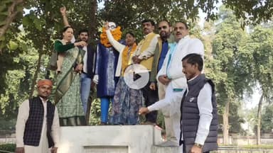 आंबेडकर पार्क हमीरपुर में बाबा साहब को दी गई श्रद्धांजलि