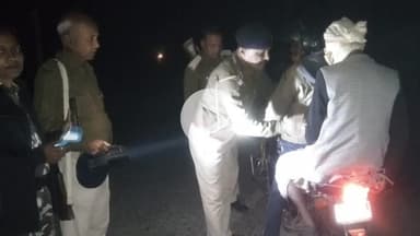 रक्सौल: पजिले के रक्सौल व भेलाही थाना क्षेत्र में पुलिस ने अपराध रोकथाम और सुरक्षा के लिए सघन जांच शुरू की है