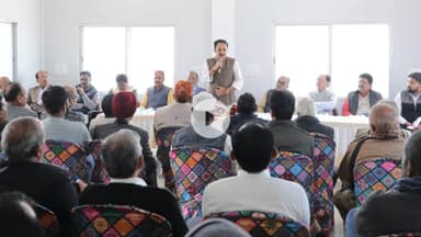 पन्ना: कलेक्ट्रेट परिसर में पूर्व मंत्री और पन्ना विधायक ने जिला अभिभाषक संघ के नवनिर्मित भवन का लोकार्पण किया