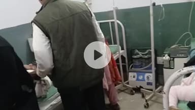 आंवला: आंवला में टेंपो पलटने से एक महिला की मौत, चार लोग घायल, मरीज देखने जा रहे थे