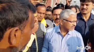 मुंगेर: राजद ने पूर्व रेलवे महाप्रबंधक को सौंपा मांग पत्र, जमालपुर रेल कारखाना व स्टेशन के विकास पर रखी कई अहम मांगें