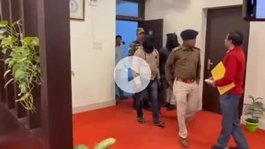 लोहरदगा: JJMP नक्सली संगठन के दो समर्थक अवैध हथियारों के साथ गिरफ्तार, 2 पिस्टल और INSAS के 85 कारतूस बरामद