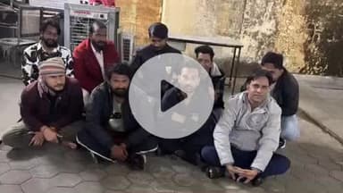 लाडपुरा: जवाहर नगर इलाके में बंद कमरे में ताश के पत्तों पर दाव लगाते 9 जुआरियों को पुलिस ने किया गिरफ्तार