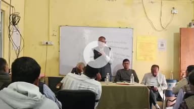 हमीरपुर: हमीरपुर ग्राम विकास प्रशिक्षण संस्थान में ग्राम विकास अधिकारियों ने भरी हुंकार