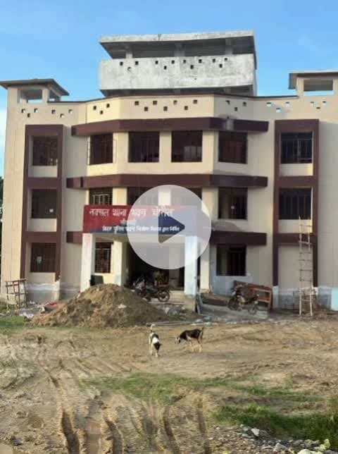 चोरौत: हत्या मामले में आरोपी के घर कुर्की-जब्ती की कार्रवाई