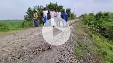 காட்டுமன்னார்கோயில்: கொள்ளிடம் கரை சாலையை சீரமைக்க கிராம மக்கள் கோரிக்கை விடுத்துள்ளனர்