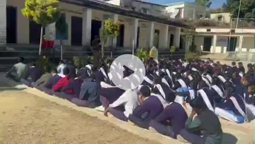 धुमाकोट: अटल उत्कृष्ट इंटर कॉलेज धुमाकोट में पौड़ी पुलिस ने चलाई जागरूकता की पाठशाला