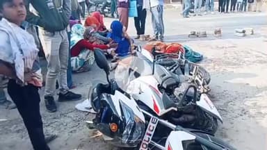 मथुरा: राया रोड पर रोडवेज बस ने बाइक सवार मां-बेटे को मारी टक्कर, मां की मौत व बेटा बाल-बाल बचा