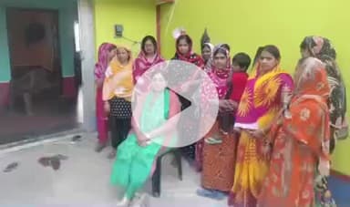 महेशपुर: झामुमो केंद्रीय समिति सदस्य महेशपुर-डांगापाड़ा के ग्रामीणों की समस्याओं से अवगत हुए