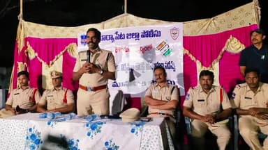 మునగాల: శాంతియుత ఎన్నికలకు కట్టుబడి ఉండాలి: కలకోవలో ఎస్పీ నరసింహ