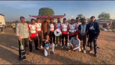 शिवपुरी: सिरसौद में क्रिकेट टूर्नामेंट का आगाज, घोसीपुरा, करैरा और मलहावनी की टीमों ने मुकाबले जीते