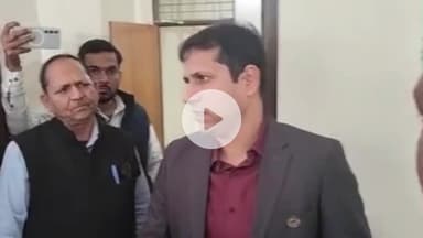 दतिया नगर: पेट्रोल डीजल की अवैध बिक्री पर पेट्रोल पंप संघ ने कलेक्टर से न्यू कलेक्ट्रेट कार्यालय में की शिकायत