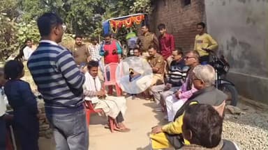 महाराजगंज: भैसा हत्याकांड में पनियरा विधायक ने मृतक विनोद तिवारी के परिजनों से की मुलाकात, निष्पक्ष कार्रवाई का दिया भरोसा