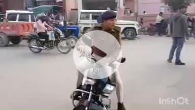 गोपालगंज: गोपालगंज में बिना हेलमेट बाइक चला रहे पुलिसकर्मियों का वीडियो वायरल