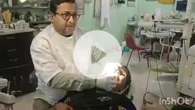 गढ़वा: गढ़वा कचहरी रोड स्थित जनता डेंटल क्लिनिक में निःशुल्क दंत चिकित्सा शिविर का 24वां दिन