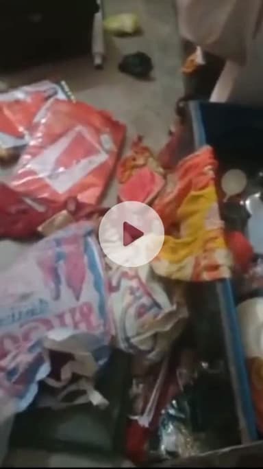 बाजपट्टी: बीएसएफ जवान के बंद मकान में लाखों की चोरी, पुलिस जांच में जुटी