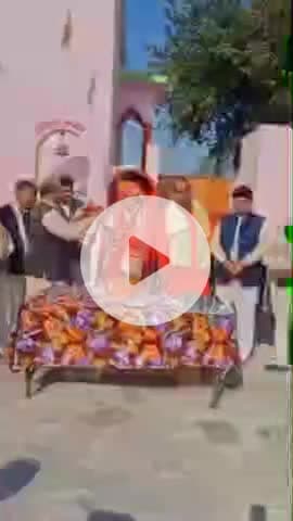 जसराना: मां कामाख्या देवी के मंदिर परिसर में एसआईआर को लेकर हुई बैठक, नवनियुक्त भाजपा जिला अध्यक्ष का हुआ स्वागत