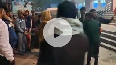 गोपालगंज: हरिहरपुर पेट्रोल पंप के पास अज्ञात वाहन की टक्कर से बाइक सवार दो युवक घायल, अस्पताल में भर्ती