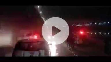 लाडपुरा: नयापुरा चंबल नदी की छोटी पुलिया पर अनियंत्रित कार नदी में गिरी, सभी यात्री सुरक्षित, निगम गोताखोरों ने बाहर निकाला