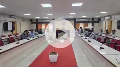 बलरामपुर: कलेक्ट्रेट में डीएम की अध्यक्षता में कर-करोत्तर एवं राजस्व वसूली की समीक्षा बैठक, लक्ष्यों की पूर्ति के निर्देश दिए गए