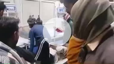 हाथरस: गांव बेसवां में दो बाइकों की भिड़ंत में एक व्यक्ति गंभीर रूप से घायल, जिला अस्पताल के इमरजेंसी वार्ड में भर्ती