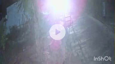 धरमपुरी: पटेलपुरा में सरिया से भरी ट्रैक्टर-ट्राली ले उड़े बदमाश; CCTV में कैद हुई घटना, वीडियो वायरल