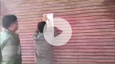 बलरामपुर: स्वास्थ्य से खिलवाड़ पर खाद्य विभाग ने की कड़ी कार्रवाई, निबकौनी में जमीर मीट शॉप को किया गया सीज