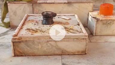 मथुरा: महेंद्रनगर में चामड माता के मंदिर में अराजक तत्वों ने की तोड़फोड़, हिंदूवादी संगठनों ने कार्रवाई के लिए मुकदमा कराया