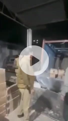 कानपुर: जीटी रोड पर रूटीन चेकिंग के दौरान जीएसटी विभाग ने लाखों की अवैध शराब बरामद की, जो पंजाब से उड़ीसा ले जाई जा रही थी