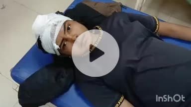 हाथरस: सदर के मोहल्ला छोटा नबीपुर में छत पर कपड़े सुखा रही किशोरी पर बंदरों ने किया हमला, जिला अस्पताल में उपचार जारी