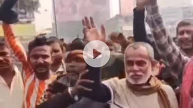 पटना ग्रामीण: पटना जंक्शन पर ऑटो चालकों ने उचित पार्किंग की मांग के लिए अचानक हड़ताल की