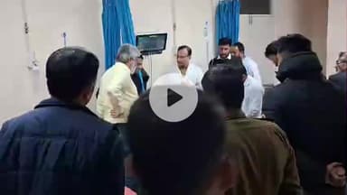 चूरू: वार्ड संख्या 23 में पत्नी से परेशान व्यक्ति ने खुद को लगाई आग, गंभीर हालत में अस्पताल में भर्ती