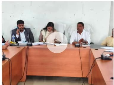 बोखड़ा: बोखड़ा प्रखंड की बैठक में भ्रष्टाचार का मुद्दा छाया रहा