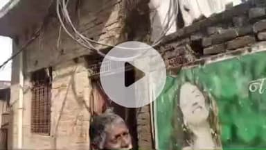 करछना: नैनी में बिजली विभाग की घोर लापरवाही से कभी भी हो सकता है बड़ा हादसा, जिम्मेदार बेखबर