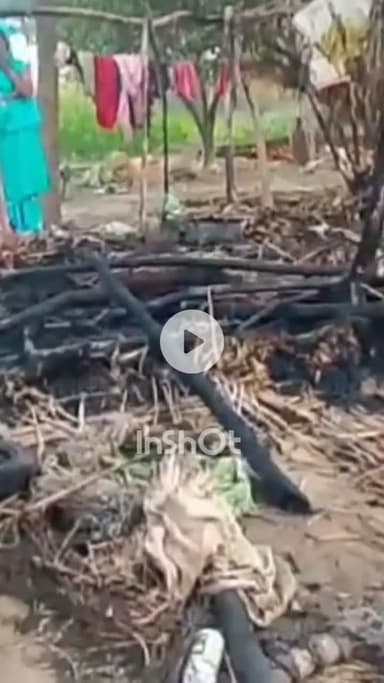 सफीपुर: सफीपुर क्षेत्र के भिखारीपुर गांव में किसान की झोपड़ी में लगी आग, अज्ञात कारणों से घर-गृहस्थी का सामान जल गया