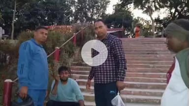 खड्डा: पनियहवा पुल के पास नशे में युवक गंडक नदी में कूदा, नाविक की बहादुरी से युवक की जान बची