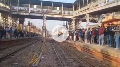 गया टाउन सीडी ब्लॉक: बिहार पुलिस चालक भर्ती परीक्षा के लिए गया रेलवे जंक्शन पर उमड़ी परीक्षार्थियों की भीड़