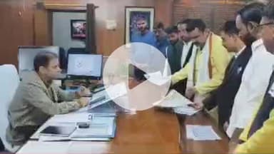 लाडपुरा: कोटा शहर से बिजली कम्पनी KEDL को हटाने की मांग को लेकर कलेक्ट्रेट पर प्रदर्शन, मुख्यमंत्री के नाम ज्ञापन दिया गया