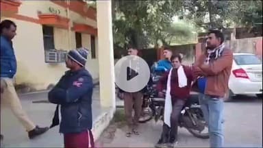 इटावा: चौबिया इलाके के सर्विस रोड पर विषाक्त पदार्थ खाने वाले युवक की सैफई पीजीआई में इलाज के दौरान मौत, पुलिस जांच में जुटी