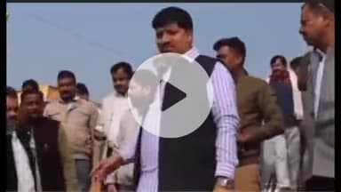 करनैलगंज: पसका घाट का सुंदरीकरण शुरू, पौष पूर्णिमा की तैयारियों का विधायक अजय सिंह ने लिया जायजा