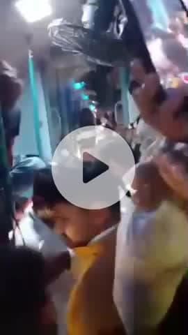 लाडपुरा: कोटा: बयाना स्टेशन पर अजीमाबाद एक्सप्रेस में टीटीई ने यात्री को जड़ा थप्पड़, हंगामा और शिकायत के बाद जांच शुरू