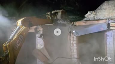 भीलवाड़ा: अजमेर चौराहे पर चला यूआईटी का 'पीला पंजा', 28 कियोस्क धराशायी, कांग्रेस नेता ने सांसद को कियोस्क हटाने के लिए पत्र लिखा