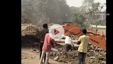 हुसैनगंज: टेढ़ीघाट बाजार पर से हटाया गया अतिक्रमण