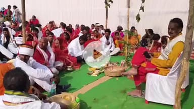 लोहरदगा: समाहरणालय मैदान में भूतपूर्व सैनिक वेलफेयर ट्रस्ट ने 116 जोड़ों का सामूहिक विवाह कराया, दिलाई नई पहचान