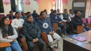 गिरिडीह: कर्मचारी शिक्षक मजदूर समन्वय समिति की एलआईसी शाखा परिसर में बैठक आयोजित