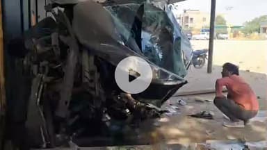 चूरू: भालेरी रोड पर तेज रफ्तार कार पलटकर सड़क से करीब 40 फीट दूर दुकान के शटर से टकराई, चार युवक घायल