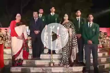 करछना: अरैल स्थित डीपीएस में आयोजित वार्षिक खेल समारोह में जिलाधिकारी प्रयागराज मनीष कुमार वर्मा ने की शिरकत