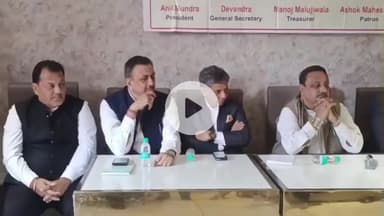 लाडपुरा: कोटा में स्वदेशी उत्पाद, पर्यटन और डेस्टिनेशन मैरिज को बढ़ावा देने के लिए कैट की पत्रकार वार्ता, सांसद प्रवीण खंडेलवाल मौजूद